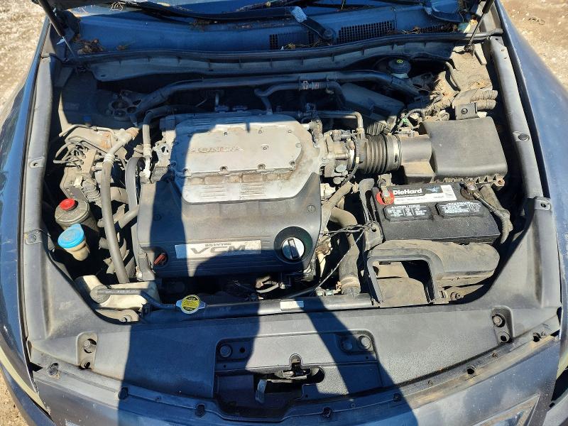 58417226 :رقم المزاد ، 1HGCS22838A014133 vin ، 2008 Honda Accord مزاد بيع