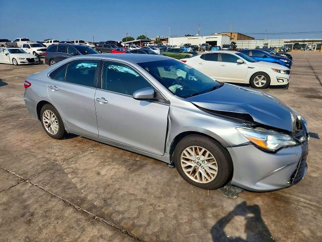 58200006 :رقم المزاد ، 4T4BF1FK3GR543434 vin ، 2016 Toyota Camry مزاد بيع