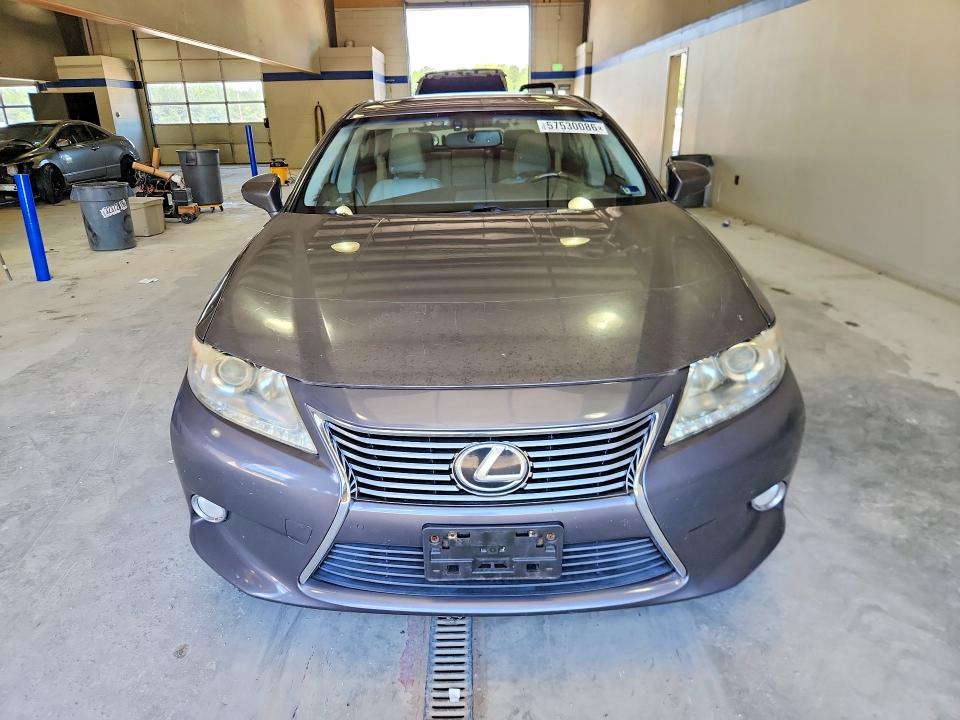 2013 Lexus Es მანქანა იყიდება აუქციონზე, vin: JTHBK1GG1D2051804, აუქციონის ნომერი: 57530086