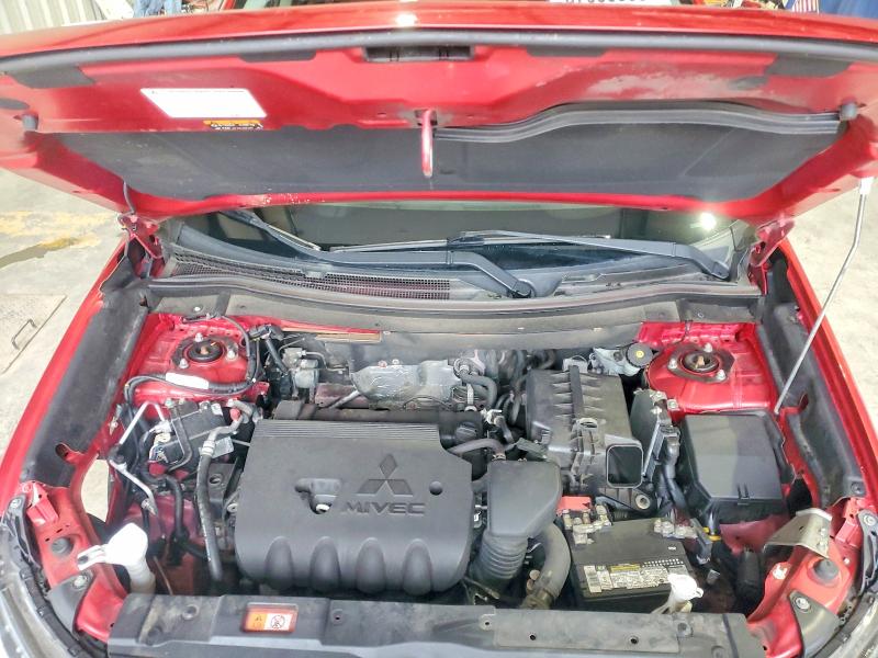 57630936 :رقم المزاد ، JA4AZ3A38JZ014028 vin ، 2018 Mitsubishi Outlander مزاد بيع