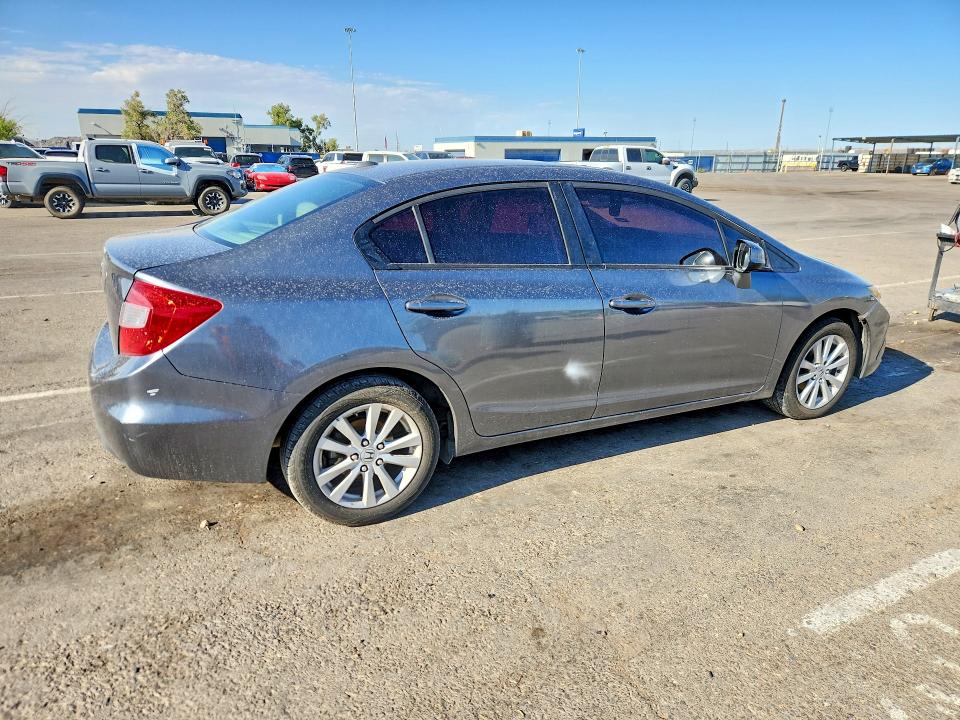 58605336 :رقم المزاد ، 19XFB2F85CE050028 vin ، 2012 Honda Civic مزاد بيع