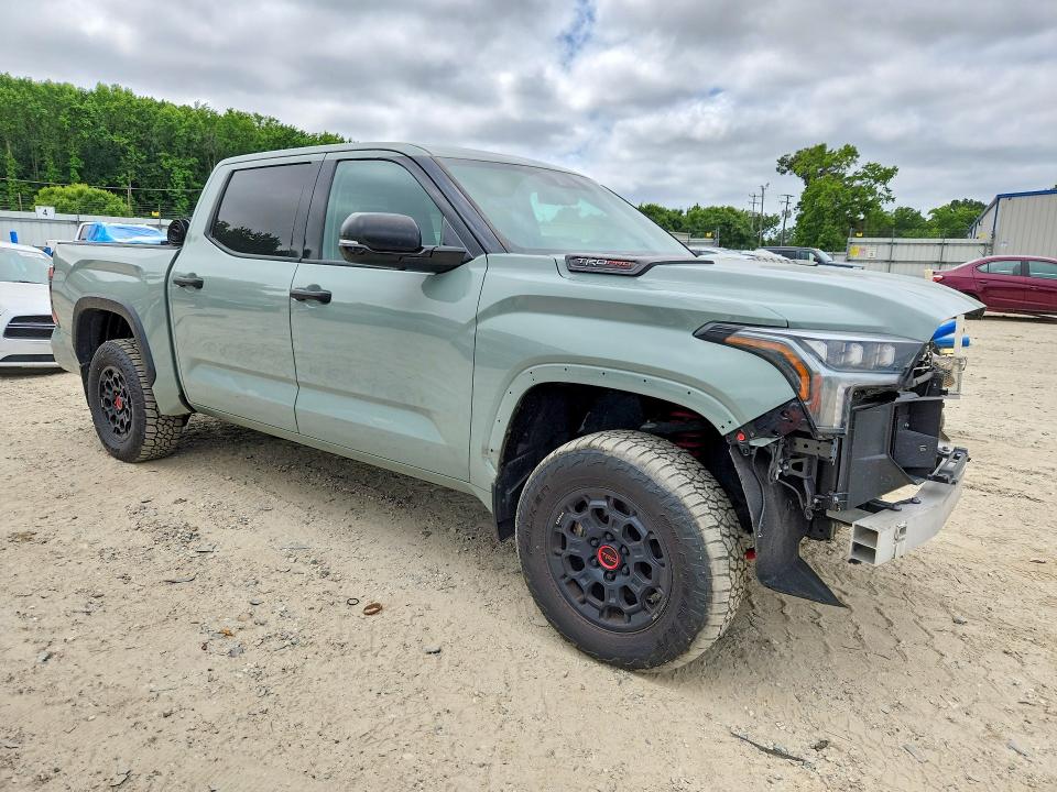 Продаж на аукціоні авто 2022 Toyota Tundra, vin: 5TFPC5DB0NX003820, номер лоту: 54860546