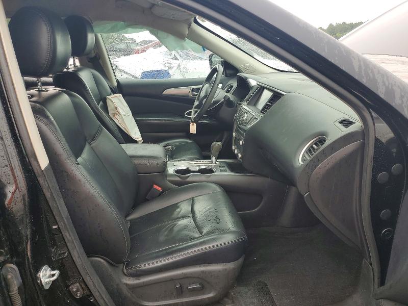 57230866 :رقم المزاد ، 5N1DR2MNXHC623768 vin ، 2017 Nissan Pathfinder مزاد بيع