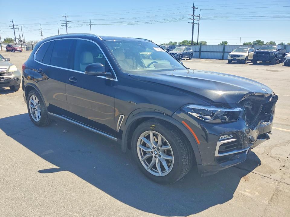 57433206 :رقم المزاد ، 5UXCR6C51KLL04161 vin ، 2019 Bmw X5 مزاد بيع
