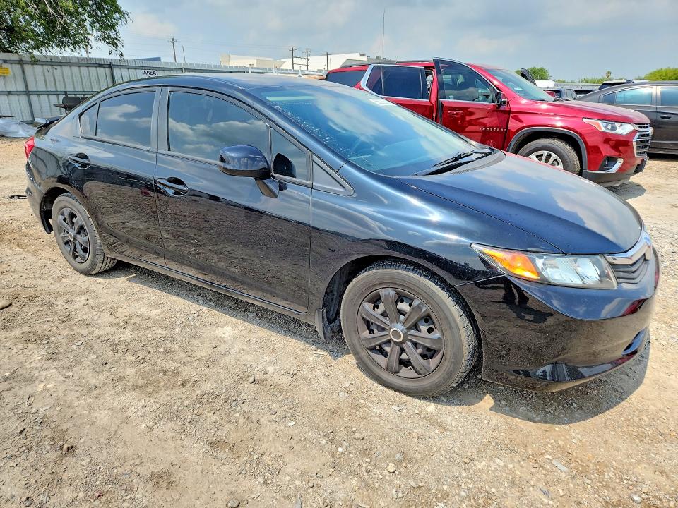 56000806 :رقم المزاد ، 19XFB2F57CE107738 vin ، 2012 Honda Civic مزاد بيع
