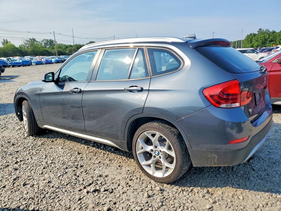 2015 Bmw X1 მანქანა იყიდება აუქციონზე, vin: WBAVL1C52FVY36234, აუქციონის ნომერი: 57577366