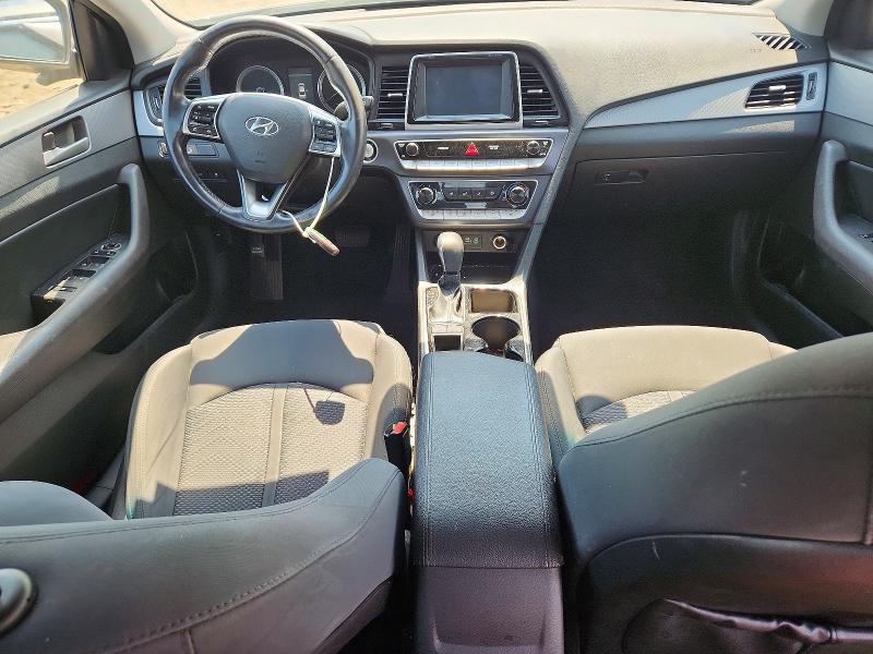 58739166 :رقم المزاد ، 5NPE34AFXJH663944 vin ، 2018 Hyundai Sonata مزاد بيع