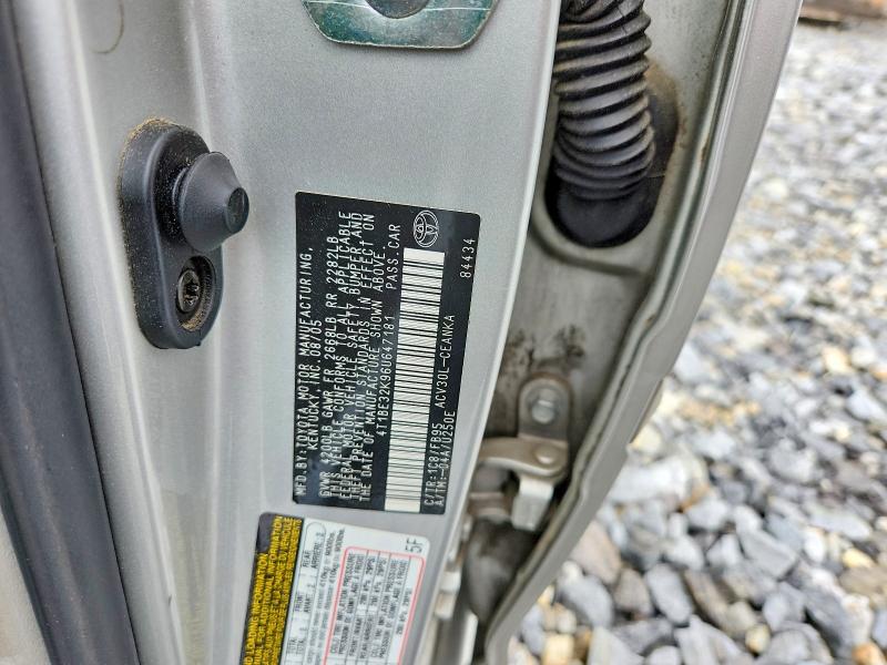 55189266 :رقم المزاد ، 4T1BE32K96U647181 vin ، 2006 Toyota Camry مزاد بيع