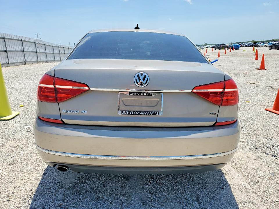 58706616 :رقم المزاد ، 1VWBT7A34GC043442 vin ، 2016 Volkswagen Passat مزاد بيع