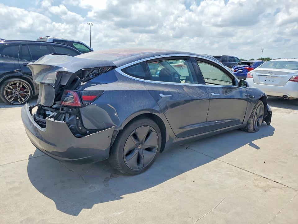 Продаж на аукціоні авто 2018 Tesla Model 3, vin: 5YJ3E1EA2JF016371, номер лоту: 56786986
