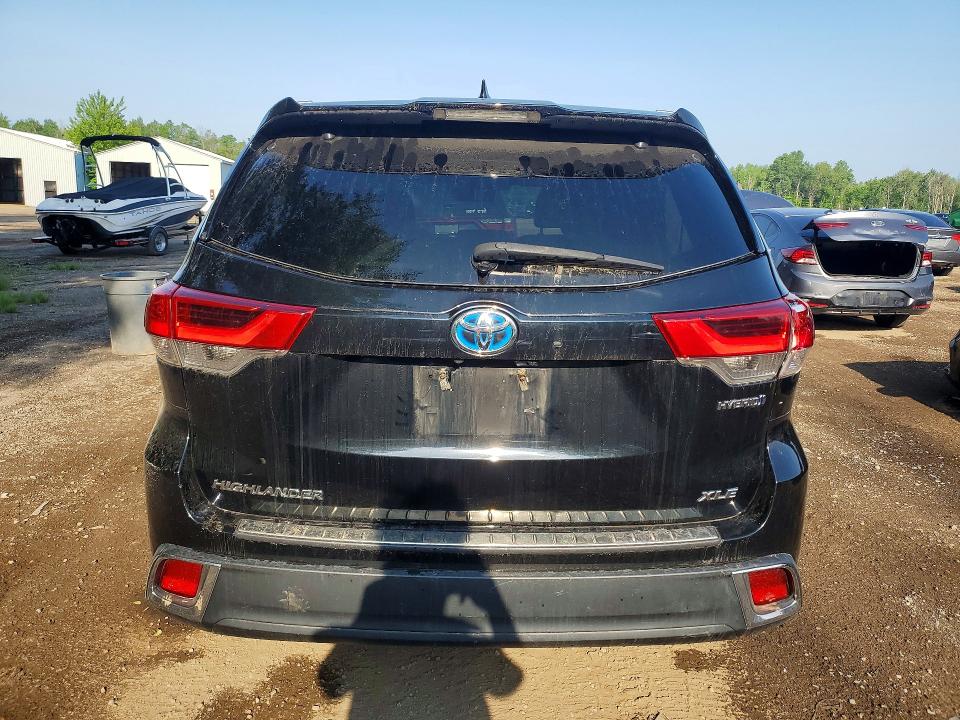 58604936 :رقم المزاد ، 5TDJGRFH1JS050597 vin ، 2018 Toyota Highlander Hybrid مزاد بيع