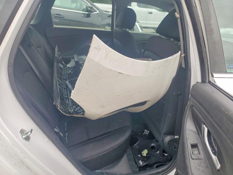 Auction sale of the 2018 Hyundai Elantra Gt, vin: KMHH35LE3JU028976, lot number: 56335806