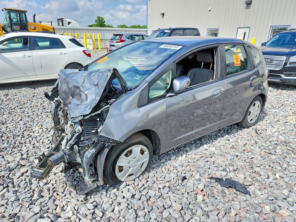 56664516 :رقم المزاد ، JHMGE8H31DC075757 vin ، 2013 Honda Fit مزاد بيع