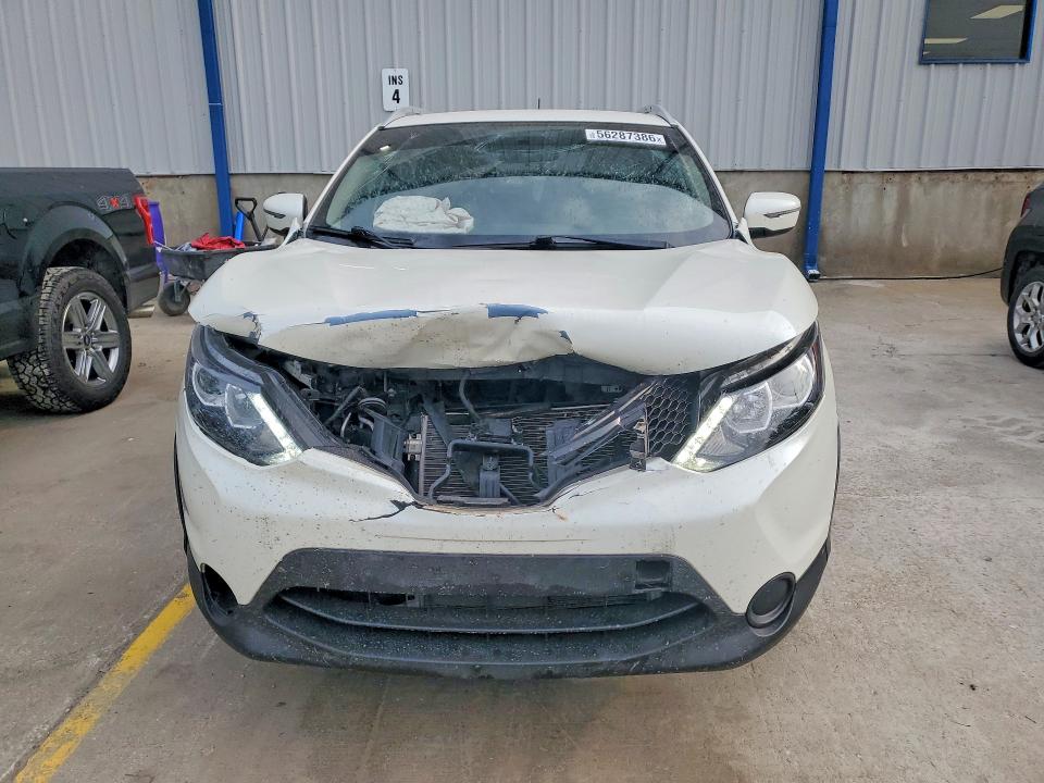 56287386 :رقم المزاد ، JN1BJ1CPXJW190301 vin ، 2018 Nissan Rogue Sport مزاد بيع