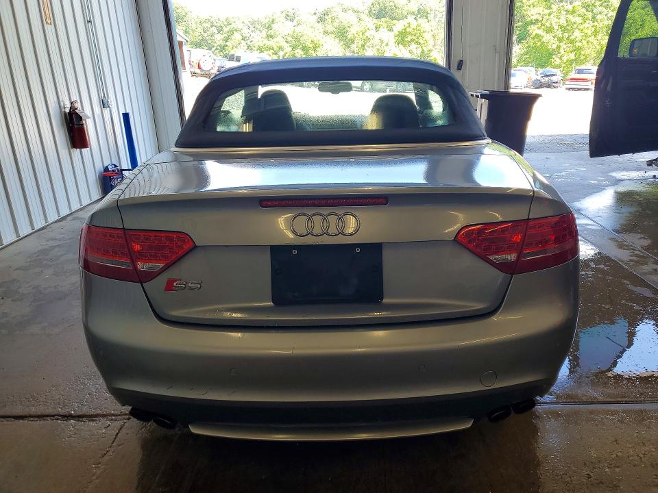 Auction sale of the 2011 Audi S5, vin: WAUVGAFHXBN018612, lot number: 57849396