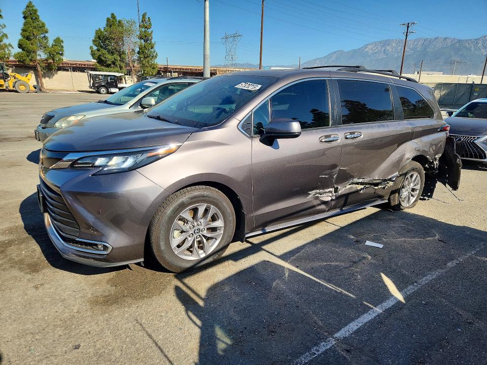 Aukcja sprzedaży 2022 Toyota Sienna, vin: 5TDJRKEC4NS098012, numer aukcji: 57528216