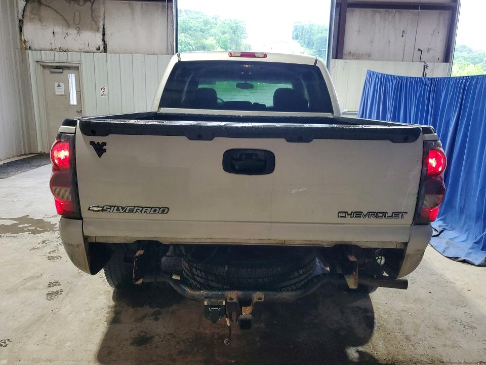 2004 Chevrolet Silverado მანქანა იყიდება აუქციონზე, vin: 2GCEK13T141420291, აუქციონის ნომერი: 56645046
