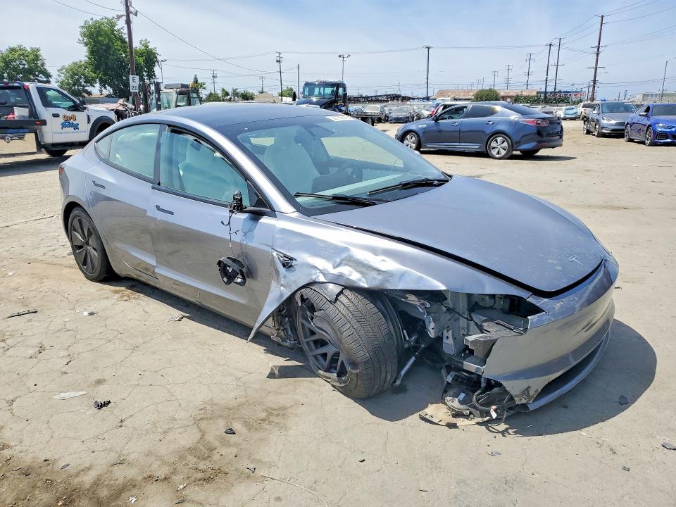 56736046 :رقم المزاد ، 5YJ3E1EA7SF062599 vin ، 2025 Tesla Model 3 مزاد بيع