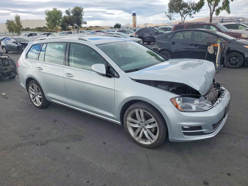 56531586 :رقم المزاد ، 3VWC17AU6FM510361 vin ، 2015 Volkswagen Golf Sportwagen مزاد بيع