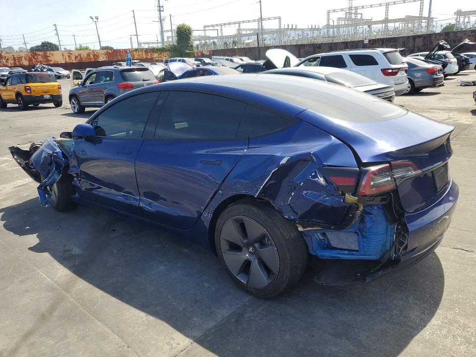 56691766 :رقم المزاد ، 5YJ3E1EB9MF069260 vin ، 2021 Tesla Model 3 مزاد بيع