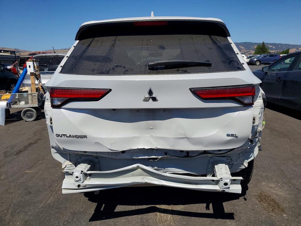 Продаж на аукціоні авто 2024 Mitsubishi Outlander, vin: JA4J3WA81RZ020831, номер лоту: 58140246