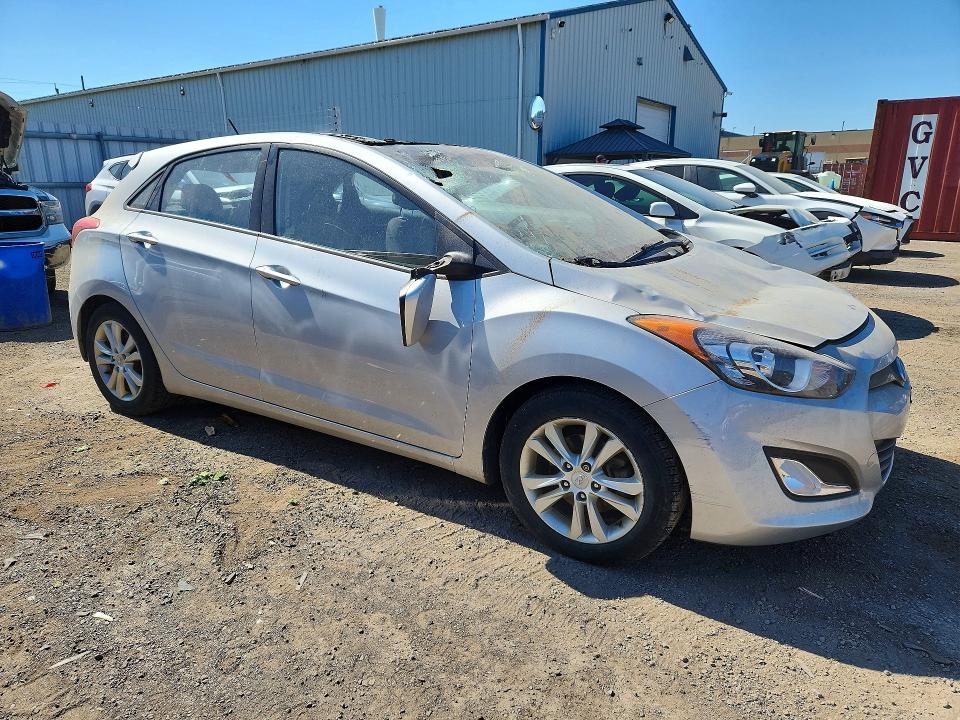 2013 Hyundai Elantra Gt მანქანა იყიდება აუქციონზე, vin: KMHD35LE2DU026803, აუქციონის ნომერი: 55525436