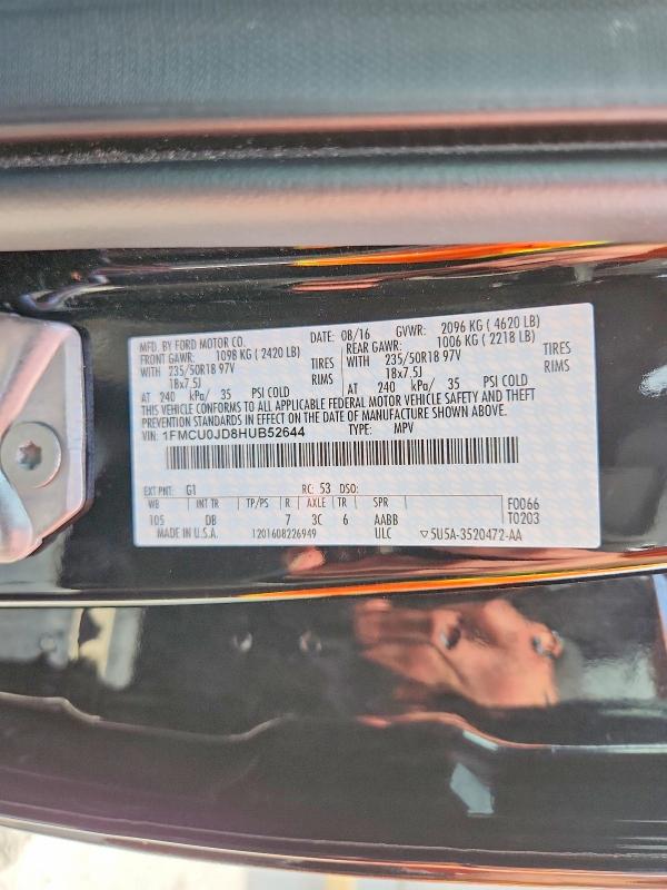 Продаж на аукціоні авто 2017 Ford Escape, vin: 1FMCU0JD8HUB52644, номер лоту: 58724336