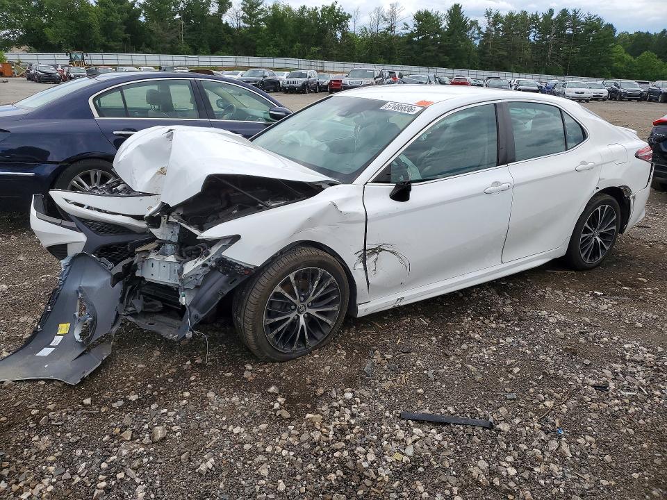 Auction sale of the 2018 Toyota Camry, vin: 4T1B11HKXJU134974, lot number: 60290906