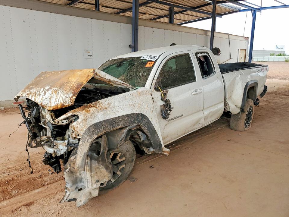 57079886 :رقم المزاد ، 3TYSZ5AN2MT015337 vin ، 2021 Toyota Tacoma مزاد بيع
