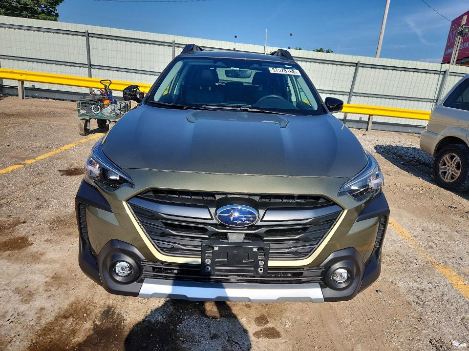 57528186 :رقم المزاد ، 4S4BTGND1P3105400 vin ، 2023 Subaru Outback مزاد بيع