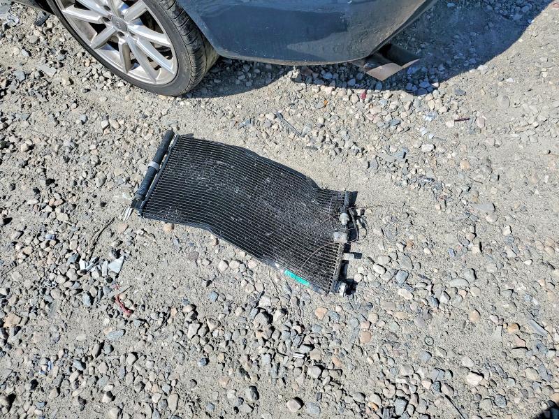 51922886 :رقم المزاد ، WAUFFAFL5AN024165 vin ، 2010 Audi A4 مزاد بيع