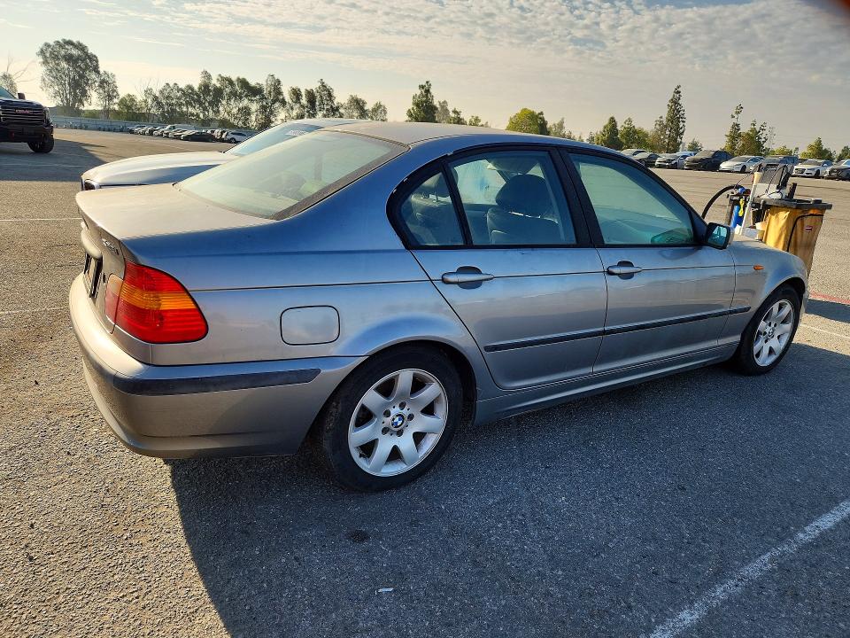 Продаж на аукціоні авто 2003 Bmw 325, vin: WBAEV33433KR24008, номер лоту: 58323076