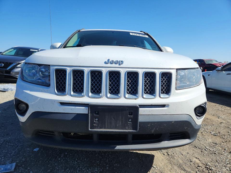 51918126 :رقم المزاد ، 1C4NJCEA9HD117361 vin ، 2017 Jeep Compass مزاد بيع