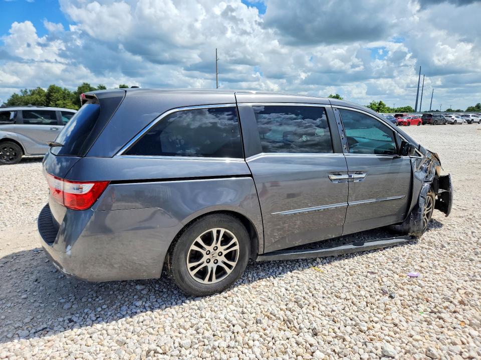57386396 :رقم المزاد ، 5FNRL5H61DB023055 vin ، 2013 Honda Odyssey مزاد بيع