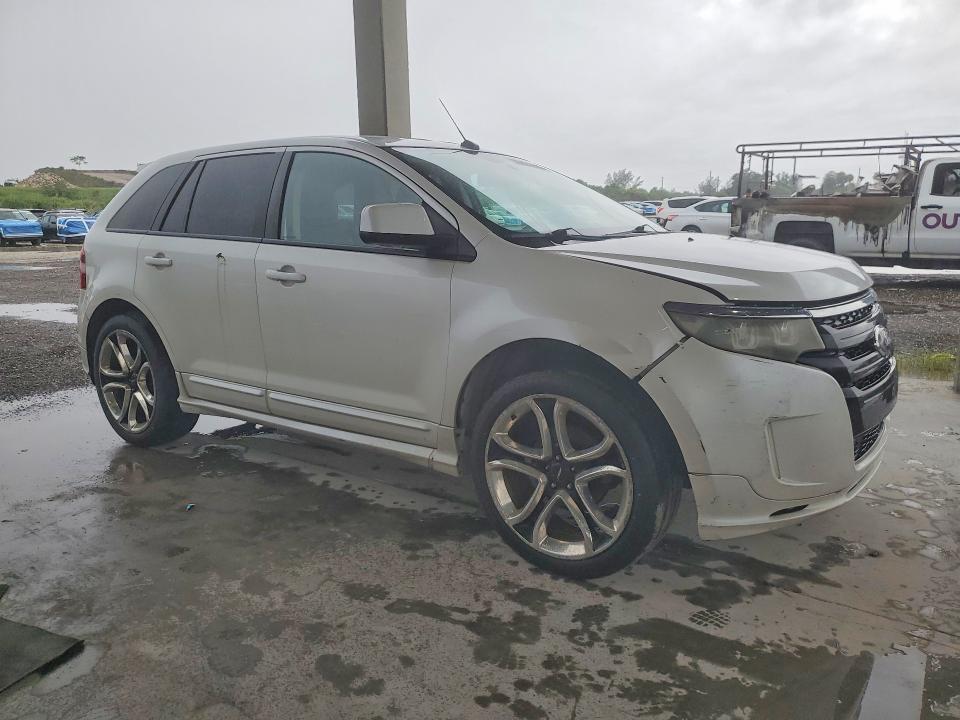 Продажа на аукционе авто 2011 Ford Edge, vin: 2FMDK3AKXBBA74665, номер лота: 55872946