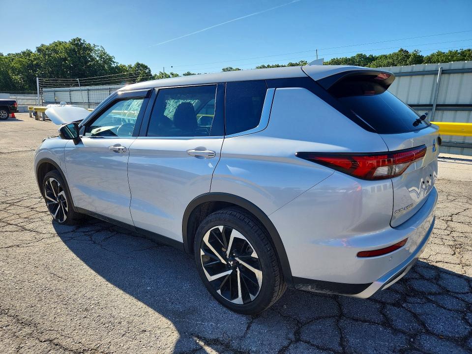 56713626 :رقم المزاد ، JA4J4UA81PZ013585 vin ، 2023 Mitsubishi Outlander مزاد بيع
