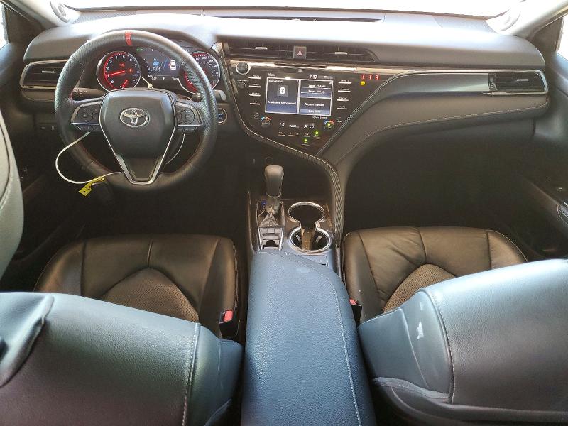 56181916 :رقم المزاد ، 4T1BZ1HK6KU024594 vin ، 2019 Toyota Camry مزاد بيع