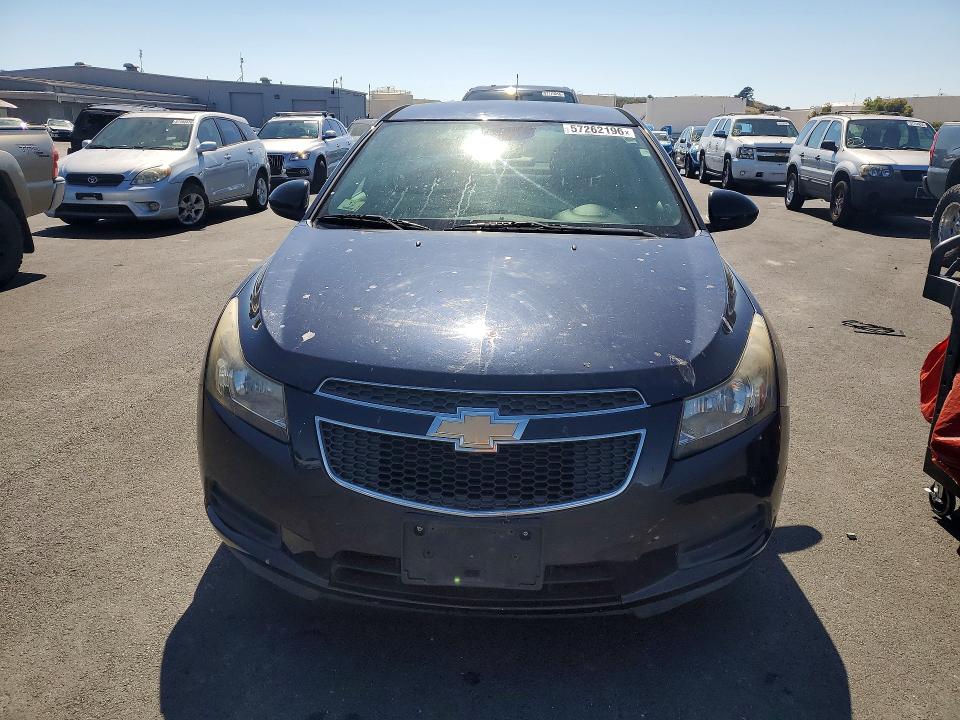 57262196 :رقم المزاد ، 1G1PC5SBXE7107548 vin ، 2014 Chevrolet Cruze مزاد بيع