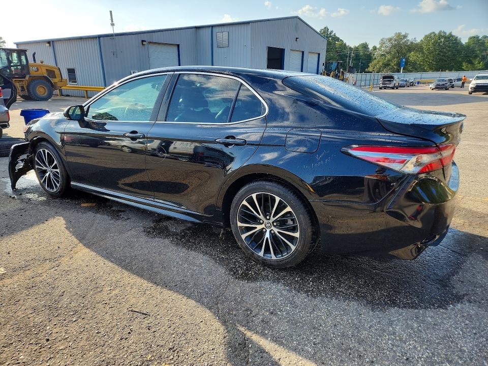 Продаж на аукціоні авто 2018 Toyota Camry, vin: 4T1B11HK0JU145384, номер лоту: 85615265