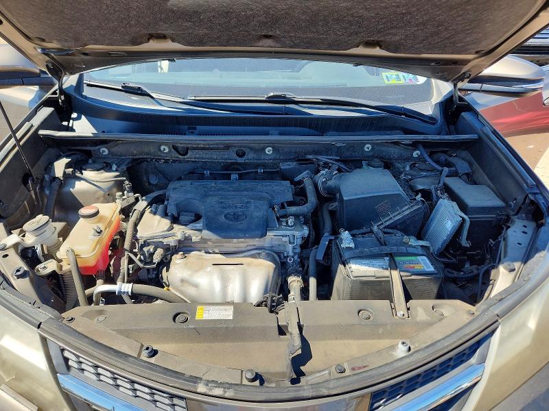55897966 :رقم المزاد ، JTMRFREV7FD151739 vin ، 2015 Toyota Rav4 مزاد بيع