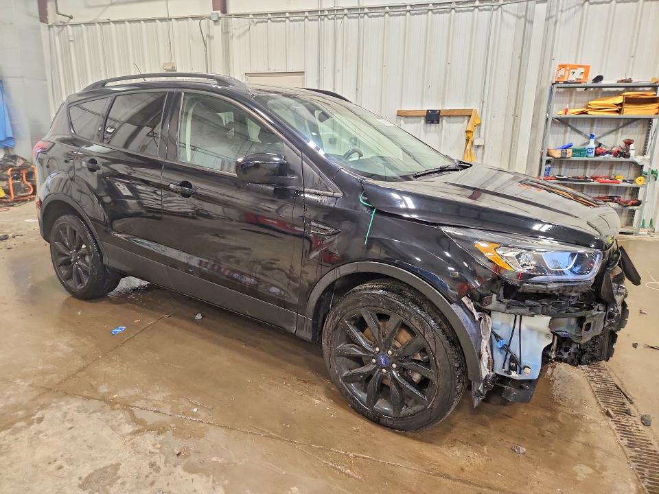 Продажа на аукционе авто 2019 Ford Escape, vin: 1FMCU9GD7KUB22571, номер лота: 56629306