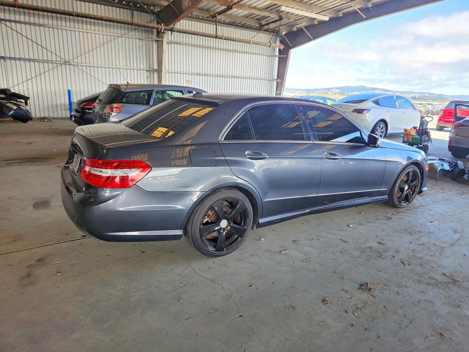 Продажа на аукционе авто 2010 Mercedes-benz E, vin: WDDHF5GB7AA030541, номер лота: 56112936