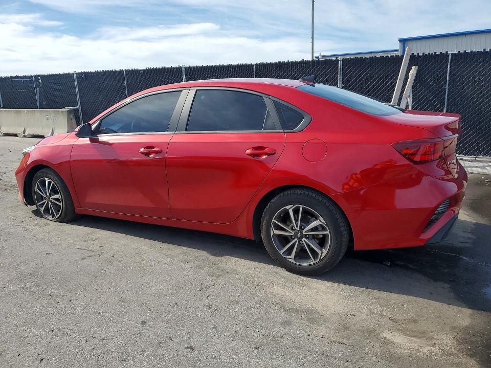 2022 Kia Forte მანქანა იყიდება აუქციონზე, vin: 3KPF24AD1NE424914, აუქციონის ნომერი: 57917976