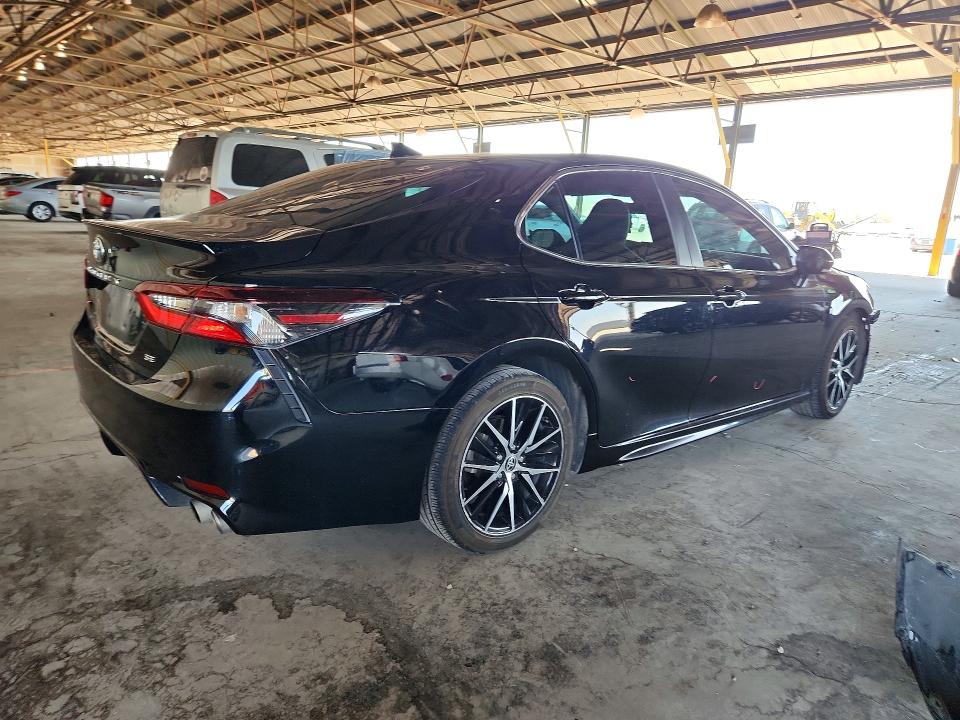 Продаж на аукціоні авто 2023 Toyota Camry, vin: 4T1G11AK2PU792314, номер лоту: 57874466