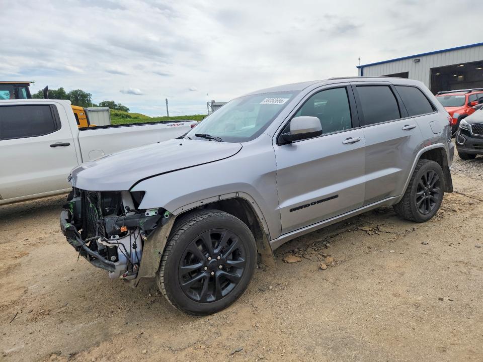 2018 Jeep Grand Cherokee მანქანა იყიდება აუქციონზე, vin: 1C4RJFAG5JC335967, აუქციონის ნომერი: 58252666