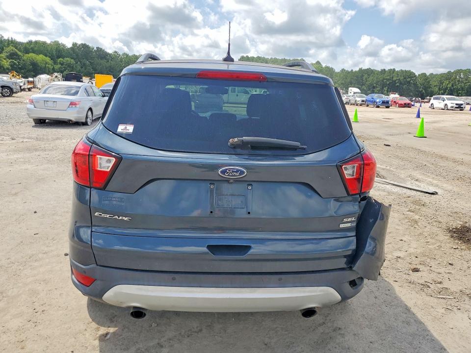 2019 Ford Escape მანქანა იყიდება აუქციონზე, vin: 1FMCU9HD8KUB24456, აუქციონის ნომერი: 58795346