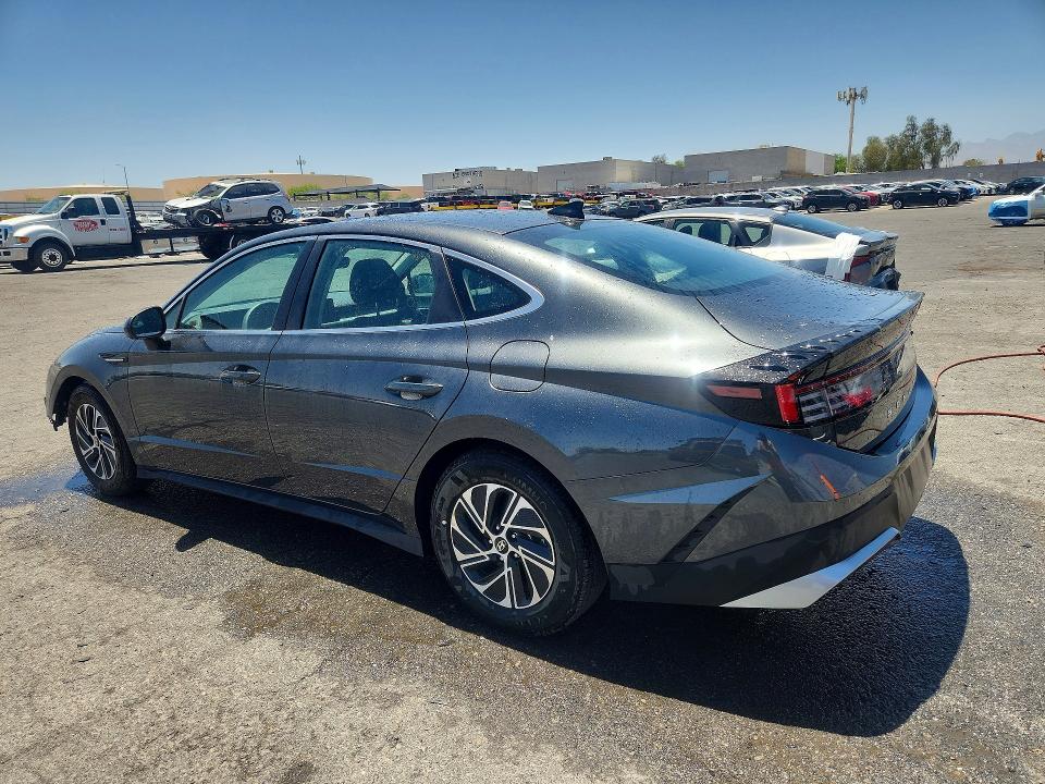 Продажа на аукционе авто 2026 Hyundai Sonata Hybrid, vin: KMHL24JJ9TA160832, номер лота: 57305376