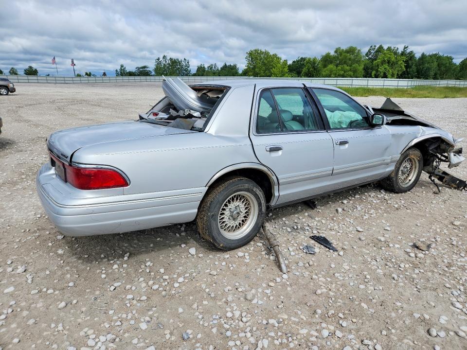 1997 Mercury Grand Marquis მანქანა იყიდება აუქციონზე, vin: 2MELM75W4VX673422, აუქციონის ნომერი: 56137586