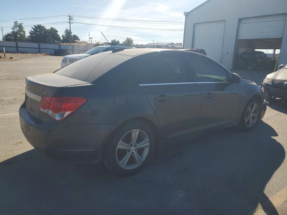57339536 :رقم المزاد ، 1G1PE5SB1F7251629 vin ، 2015 Chevrolet Cruze مزاد بيع