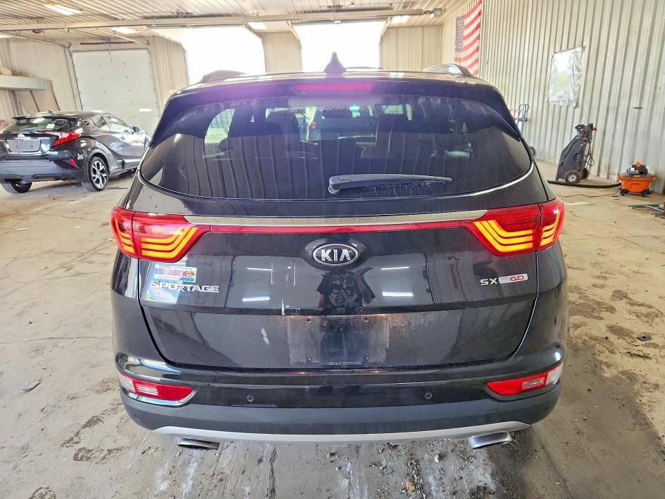 Продаж на аукціоні авто 2018 Kia Sportage, vin: KNDPRCA61J7417256, номер лоту: 57844056